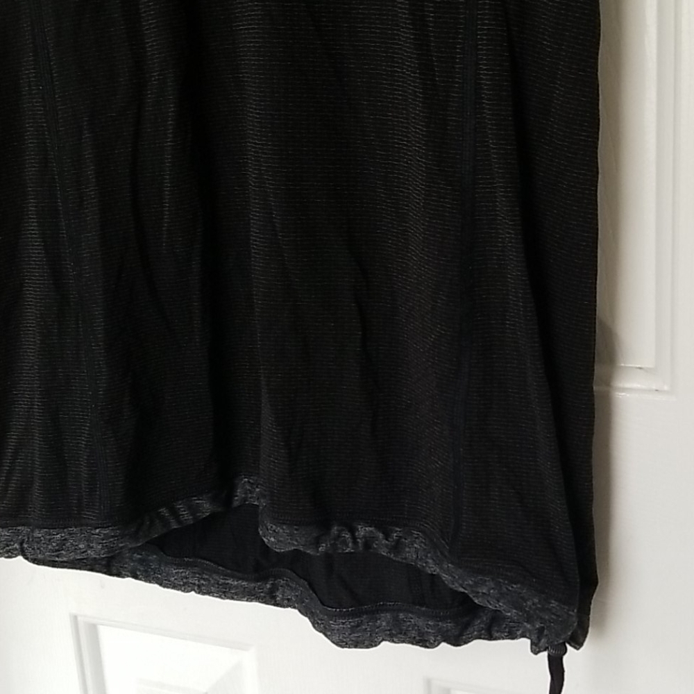 Lululemon top - Picture 3 of 8